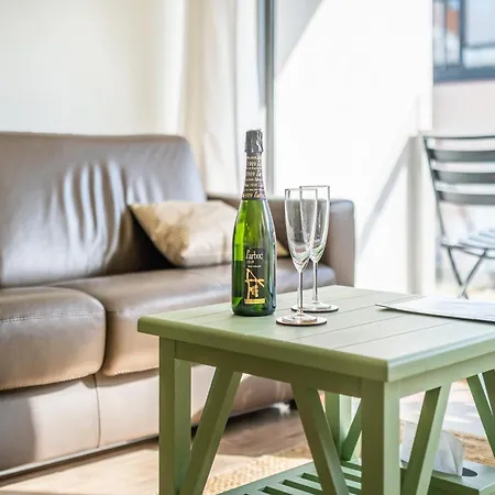 In Belgium Near The Sea, Cleaning Included Apartmán Koksijde