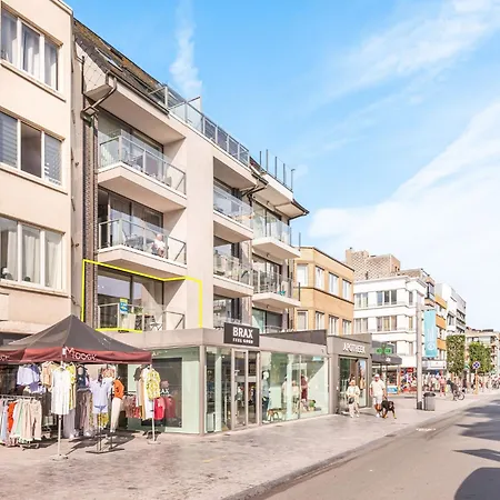 In Belgium Near The Sea, Cleaning Included *